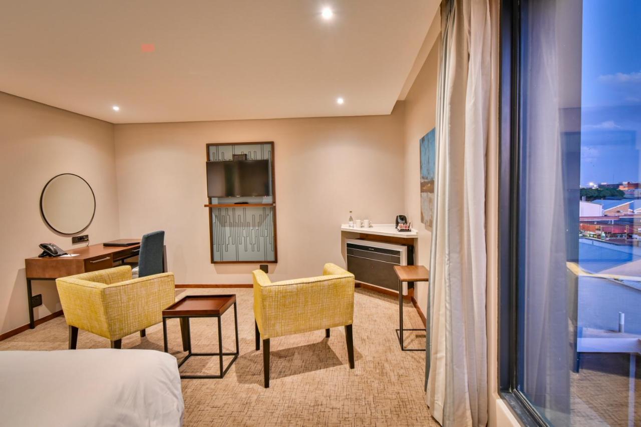 Premier Splendid Inn Bloemfontein Exterior foto