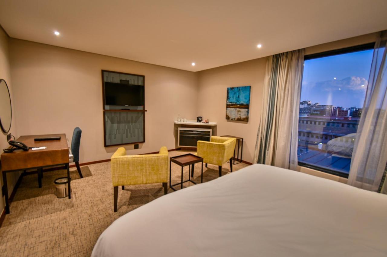 Premier Splendid Inn Bloemfontein Exterior foto
